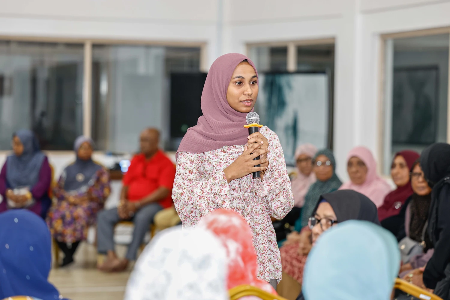 Image for ގުޅިގެން މަސައްކަތް ކުރުން - އިސްރަށްވެހިންގެ ސެޝަން service