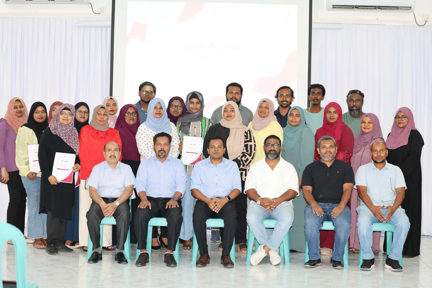 Image for "އަހަންނަކީ ނޫސްވެރިއެއް" ޕްރޮގްރާމް service