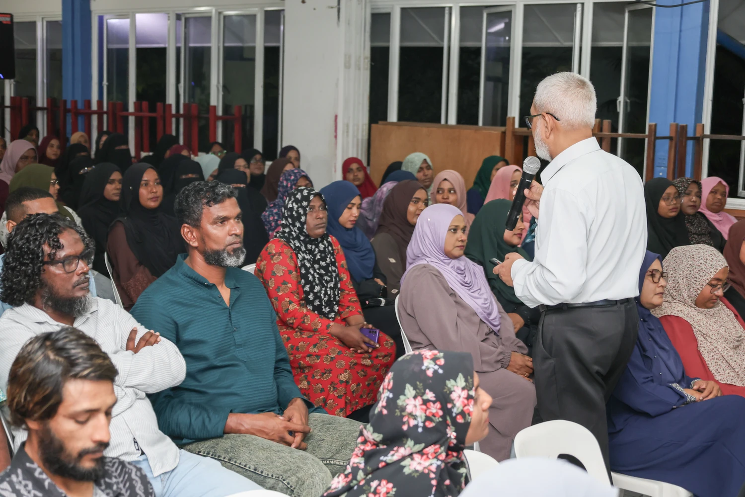 Image for ހަފްތާރެސް - ކ.ހުރާގެ ބެލެނިވެރިންނަށް އަމާޒުކޮށްގެން ކުރިއަށް ގެންދެވުނު މަަޢުލޫމާތު ސެޝަން service