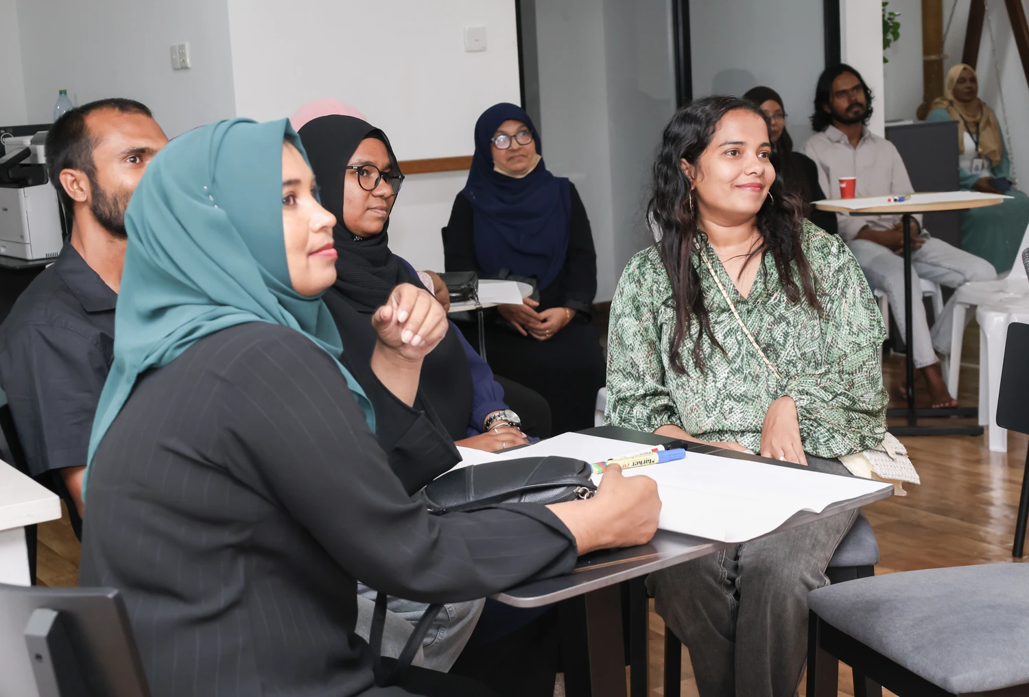 Image for ބެލެނިވެރިންގެ ހޮޅުއަށި ( ހުޅުމާލެ) service